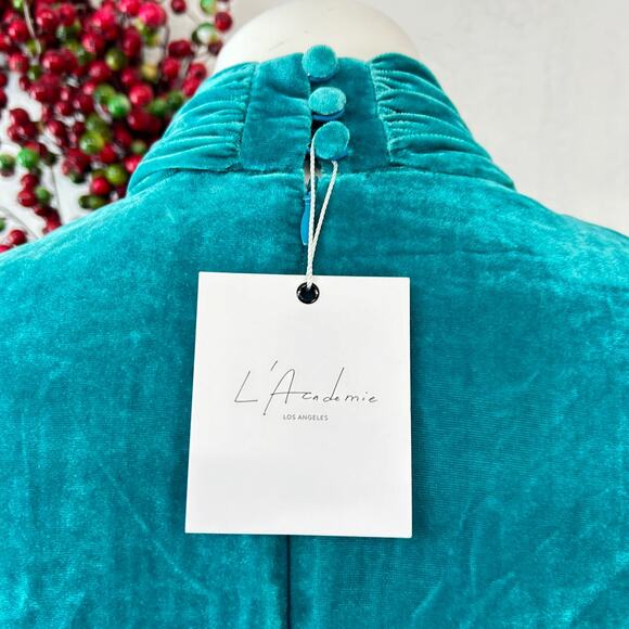 L'ACADEMIE {Revolve} Mini dress. The Aida Velvet Feel Size med. NWT. - Picture 6 of 9